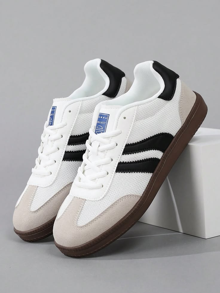 Retro Court Sneaker