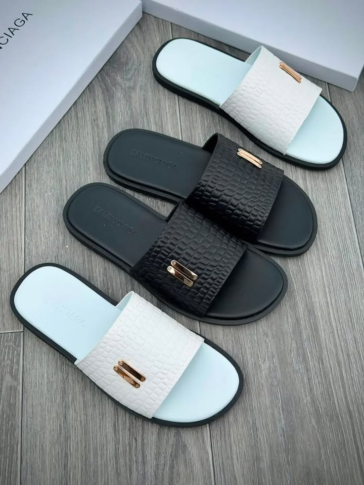 Croc-Embossed Slide